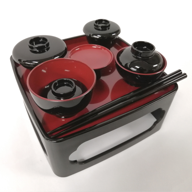 仏膳椀　オールPC製 黒内朱 5寸